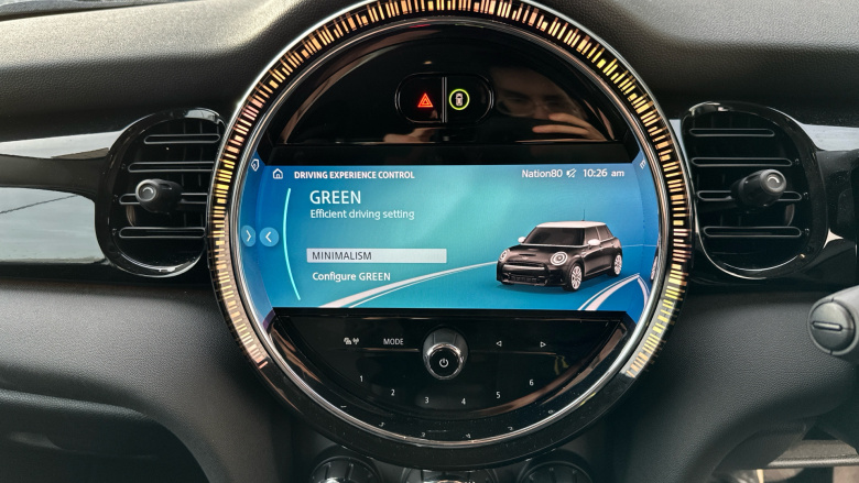 MINI Hatchback 1.5 Cooper Classic Premium 5dr Petrol Hatchback